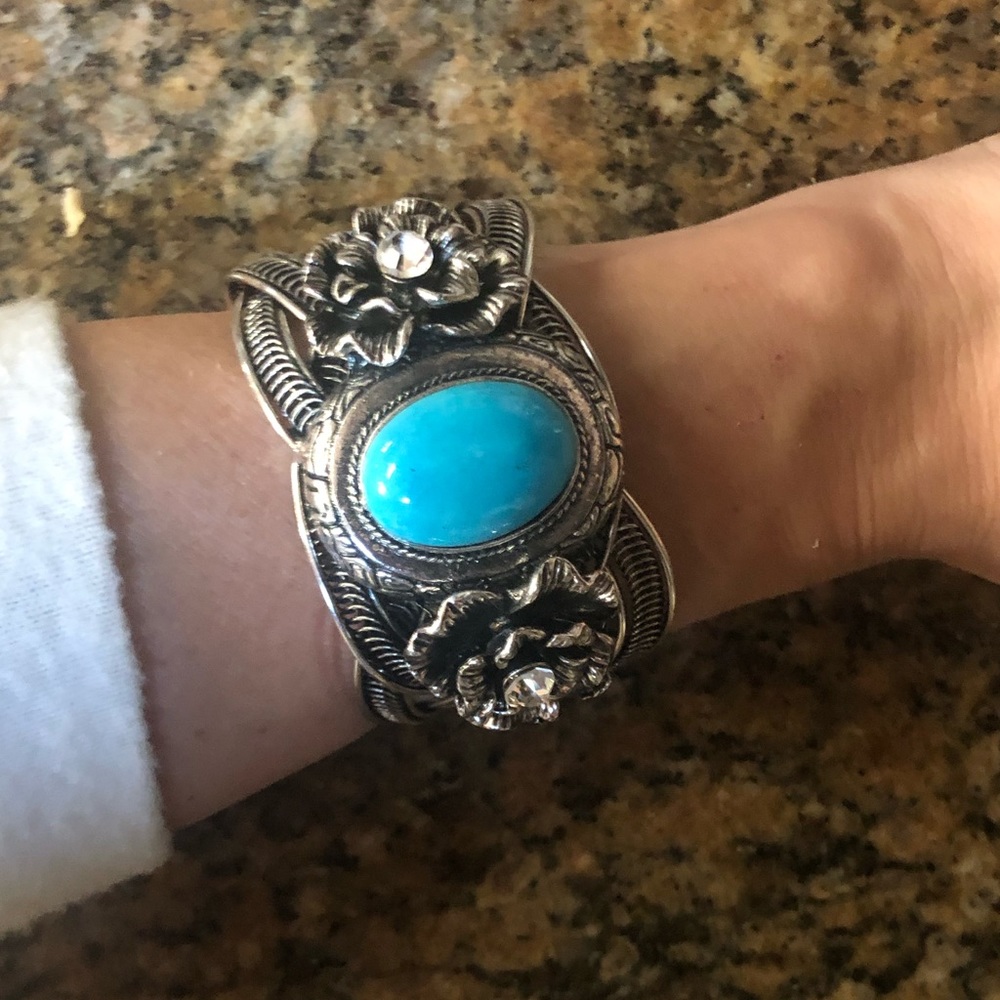 1 LEFT! Turquoise & 18k Silver Rose Cuff Bracelet - Picture 7 of 7